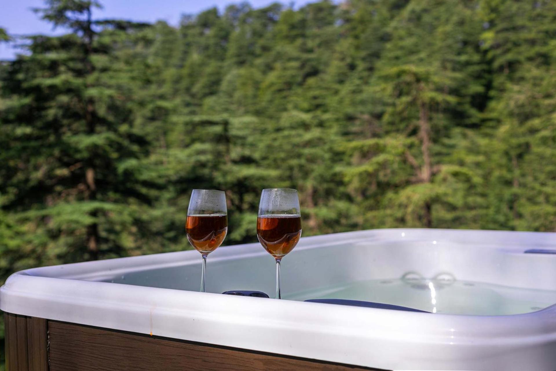 StayVista at Pine Estate Shimla Exterior foto