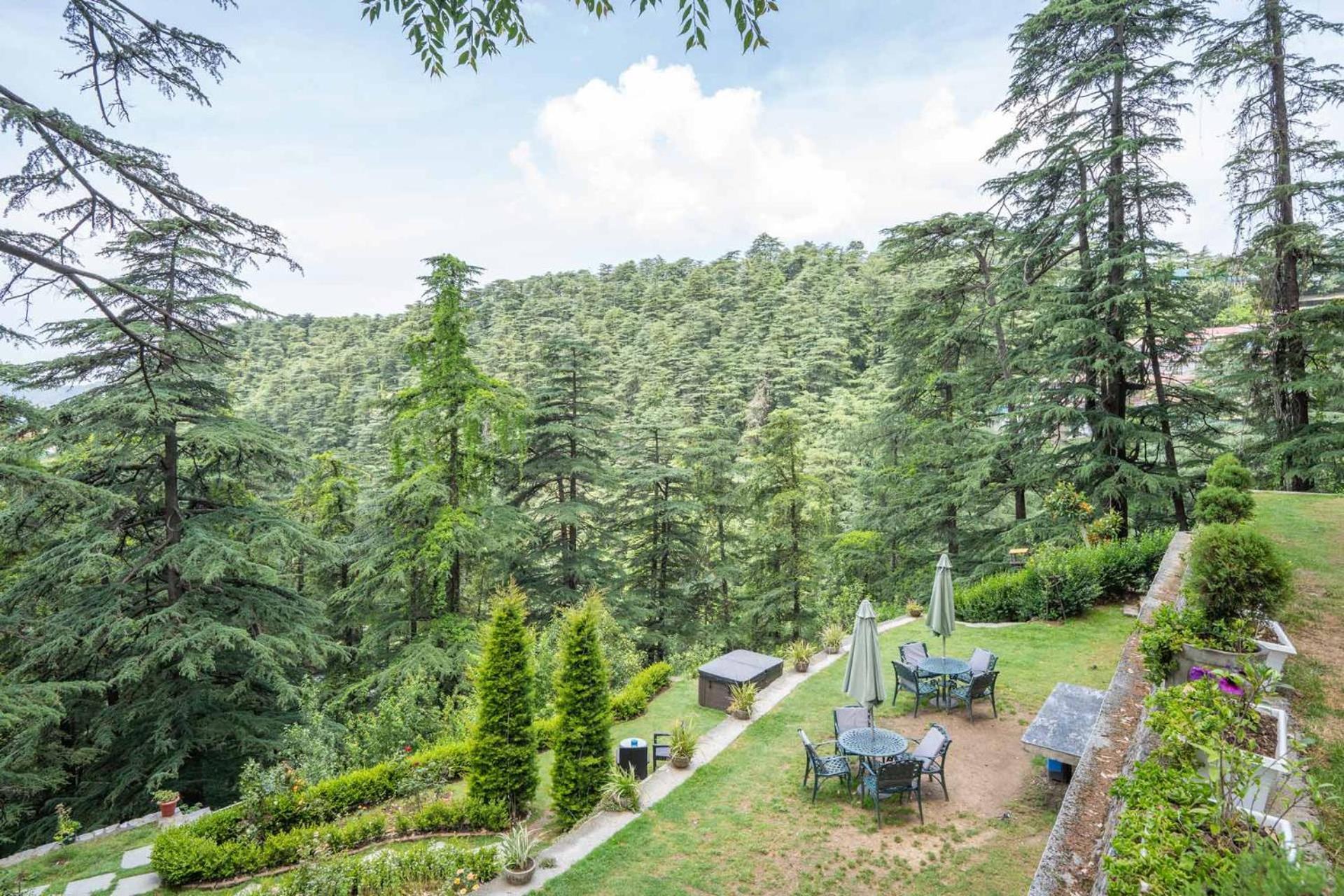 StayVista at Pine Estate Shimla Exterior foto