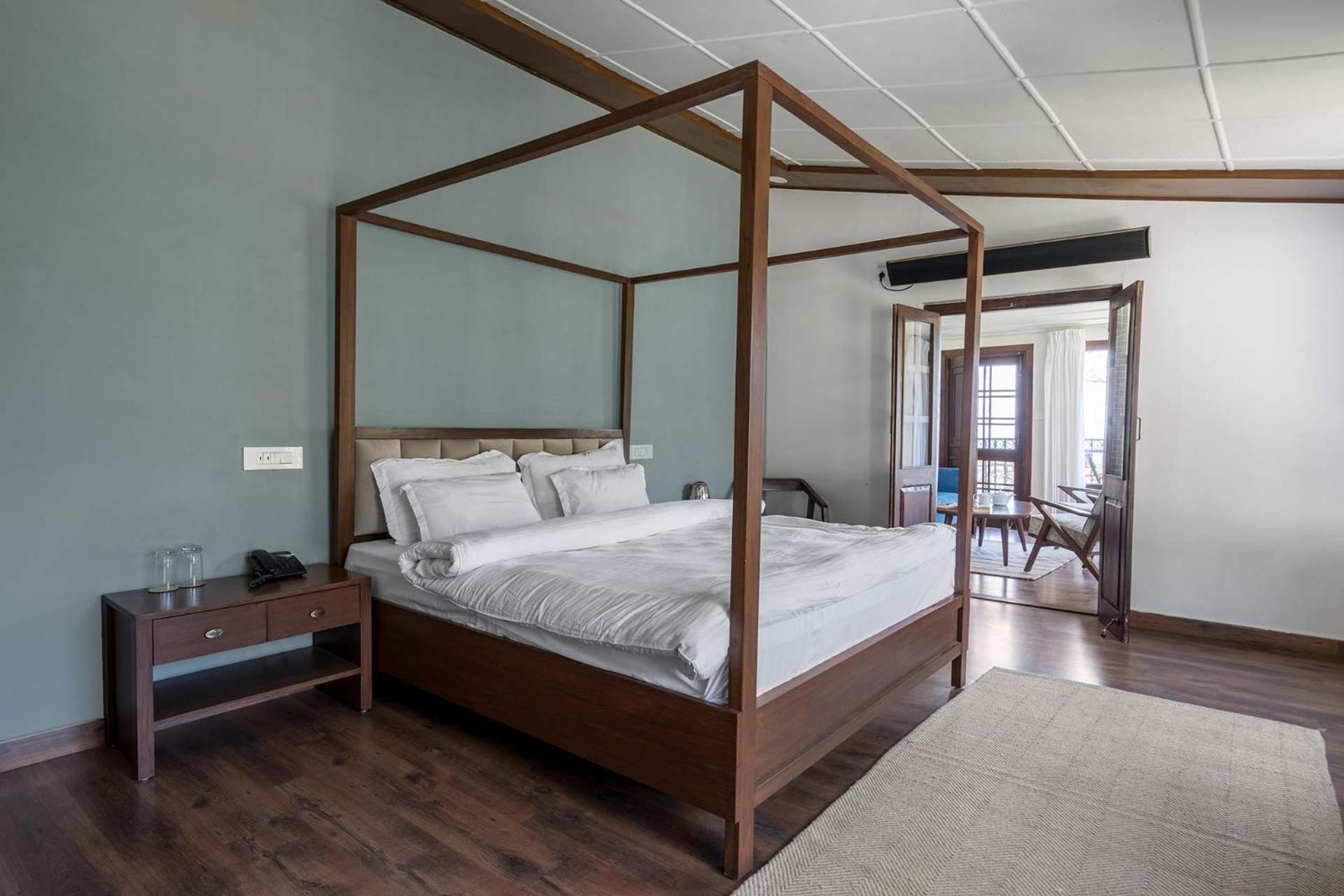 StayVista at Pine Estate Shimla Exterior foto