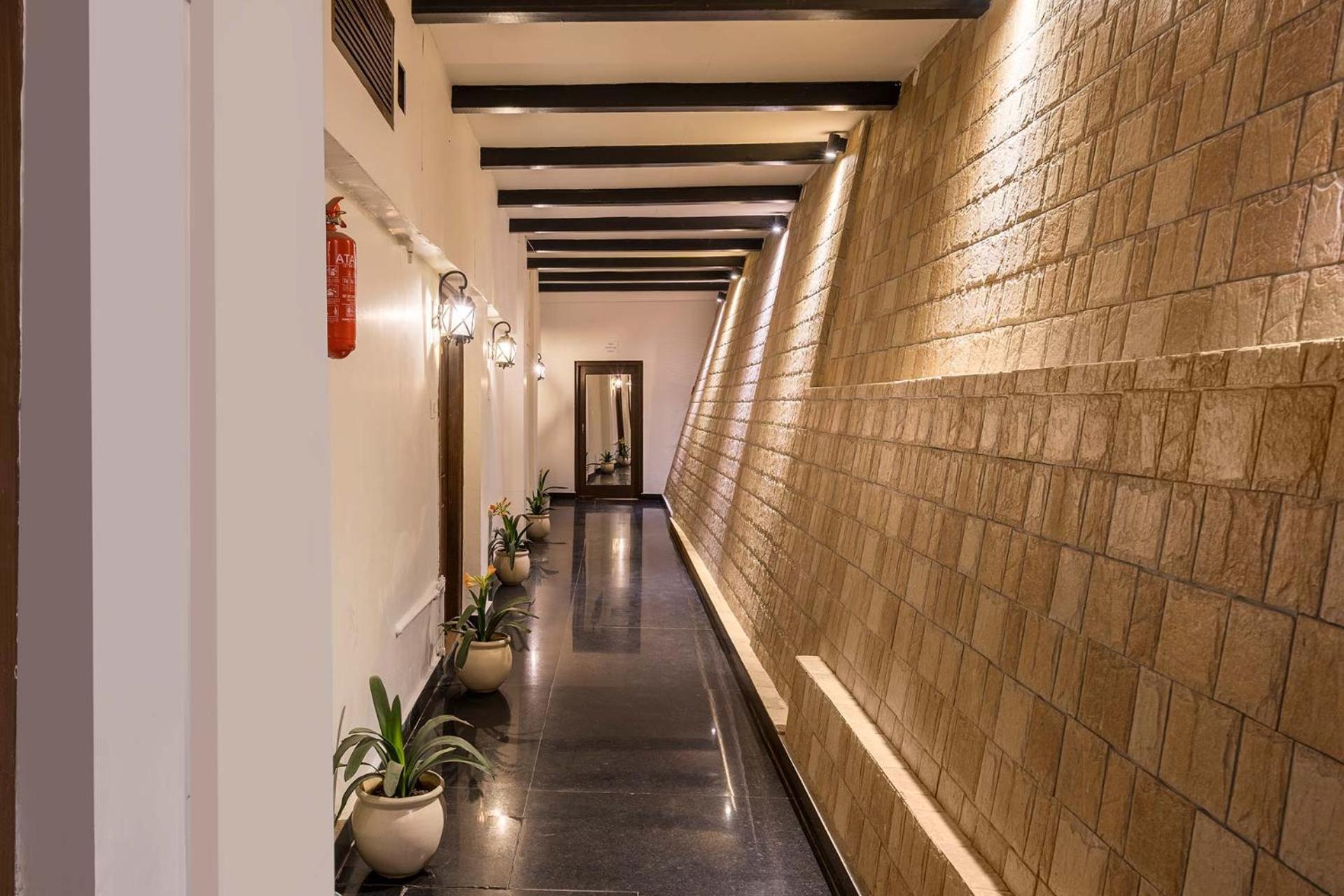 StayVista at Pine Estate Shimla Exterior foto