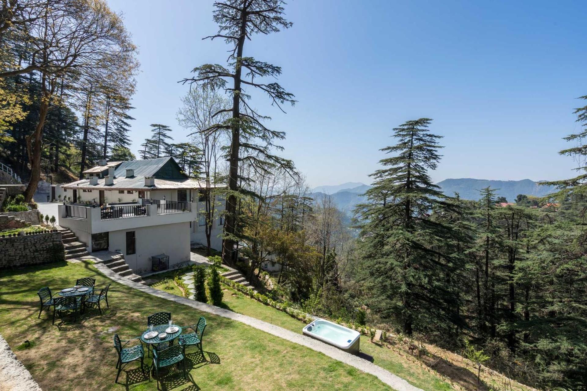 StayVista at Pine Estate Shimla Exterior foto